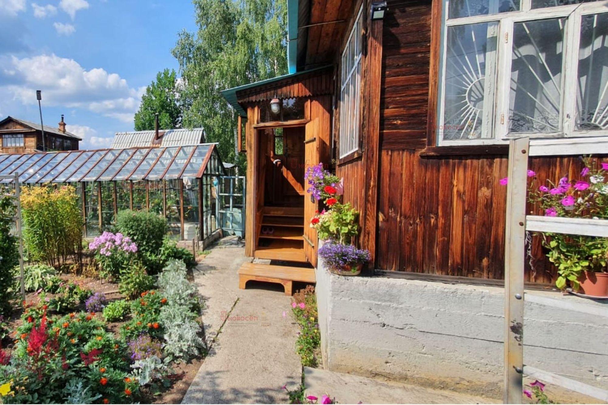 Купить дачу, дом, коттедж за 3 200 000 рублей на Механизаторов 166