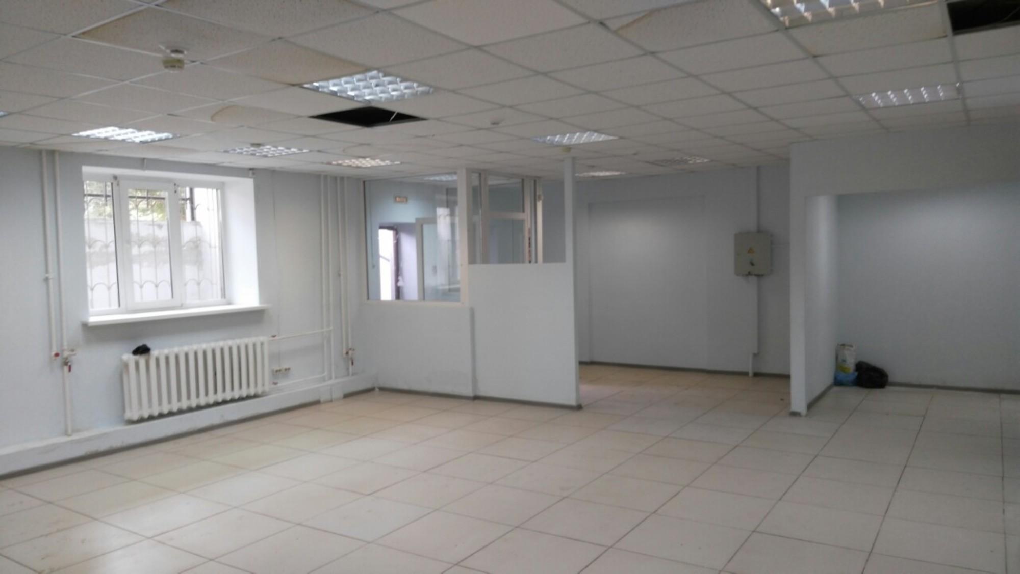 Купить торговое помещение за 13 400 000 рублей на Ставропольская улица, 198