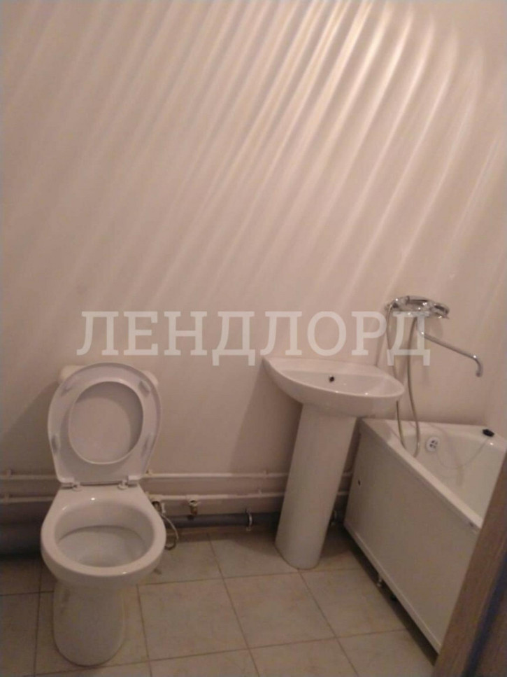 1-комн квартира улица Висаитова, 8