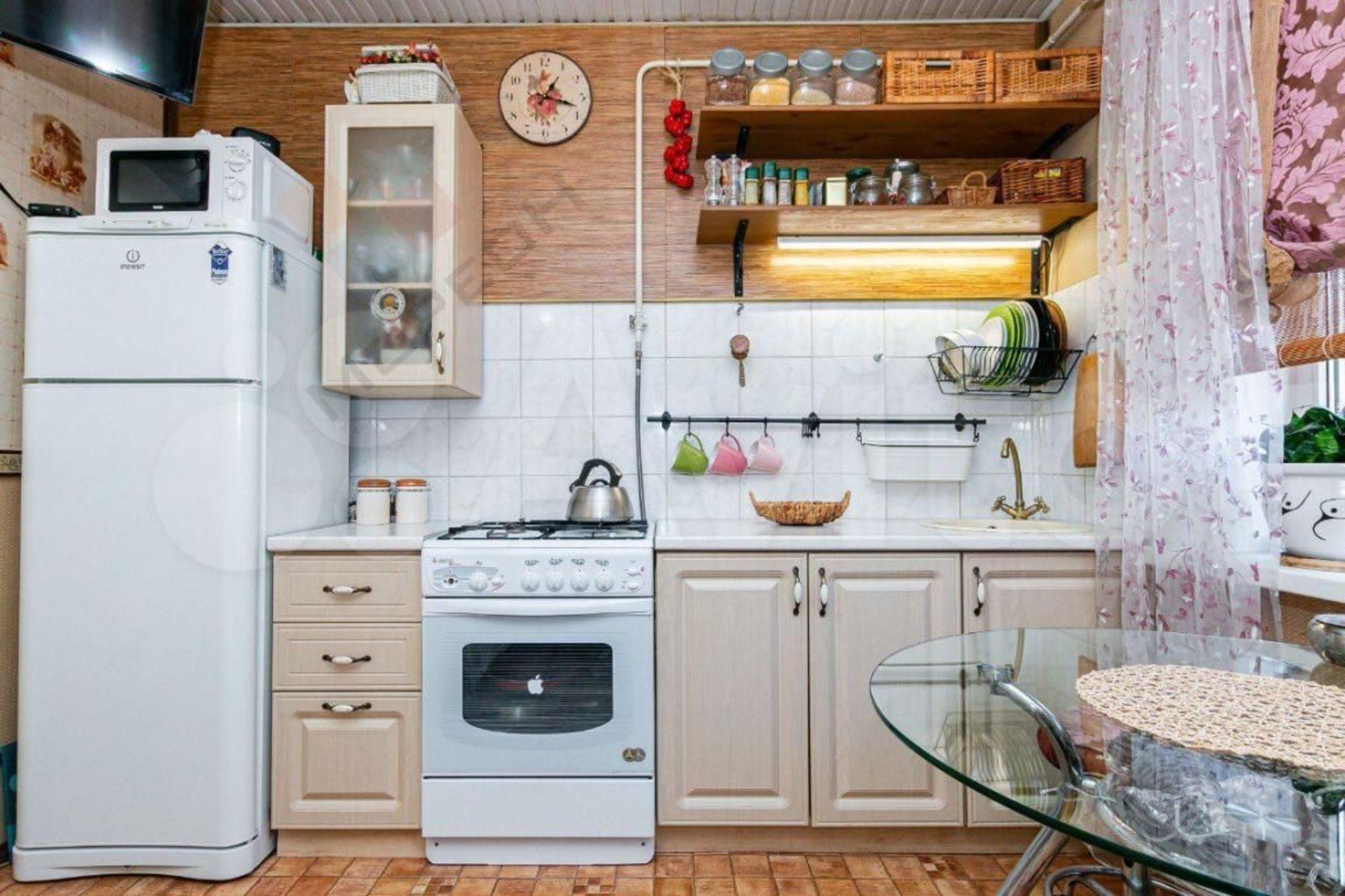 Купить дачу, дом, коттедж за 10 000 000 рублей на Длинная ул