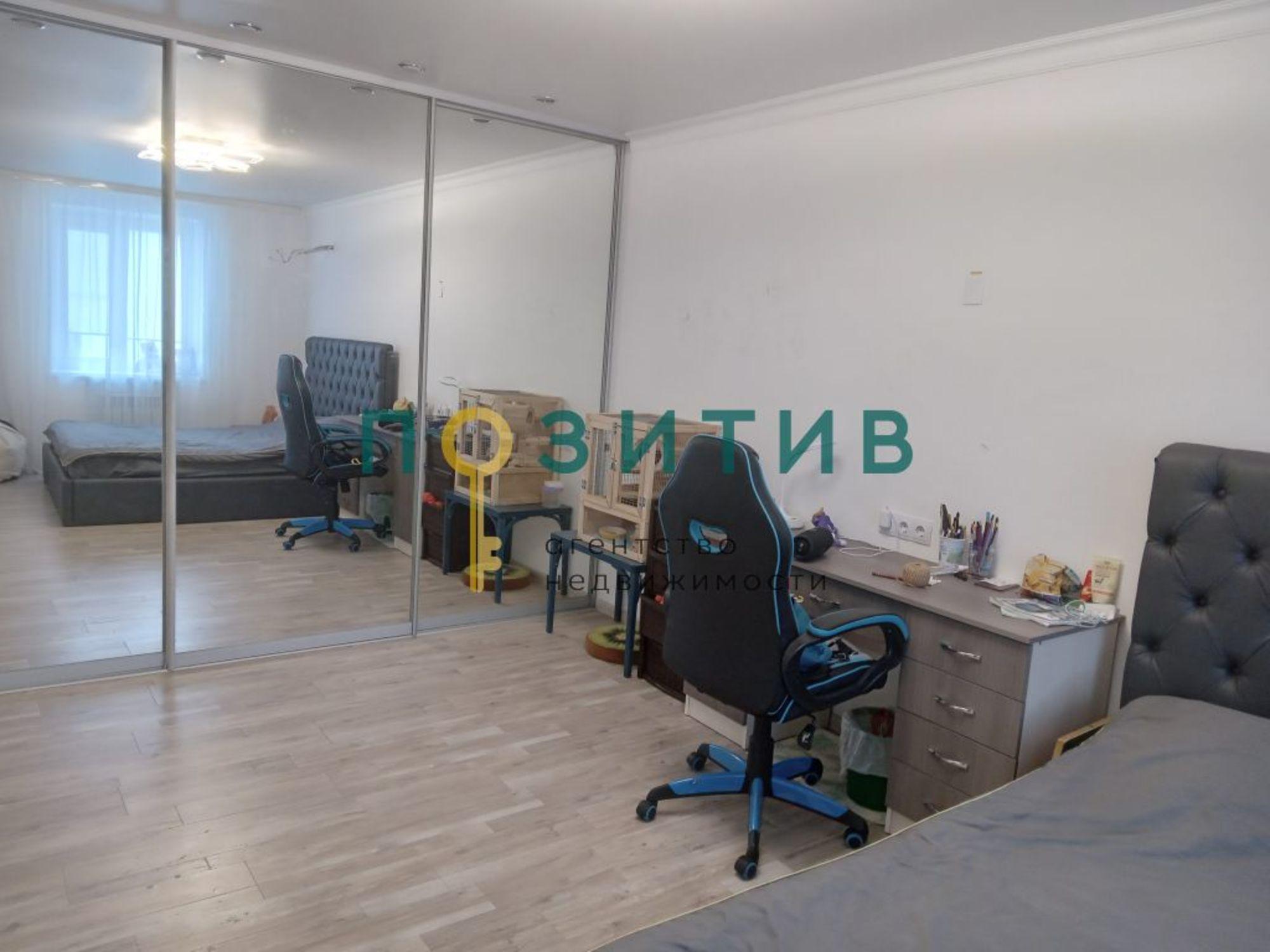 Купить квартиру за 5 600 000 рублей на Новоселов ул