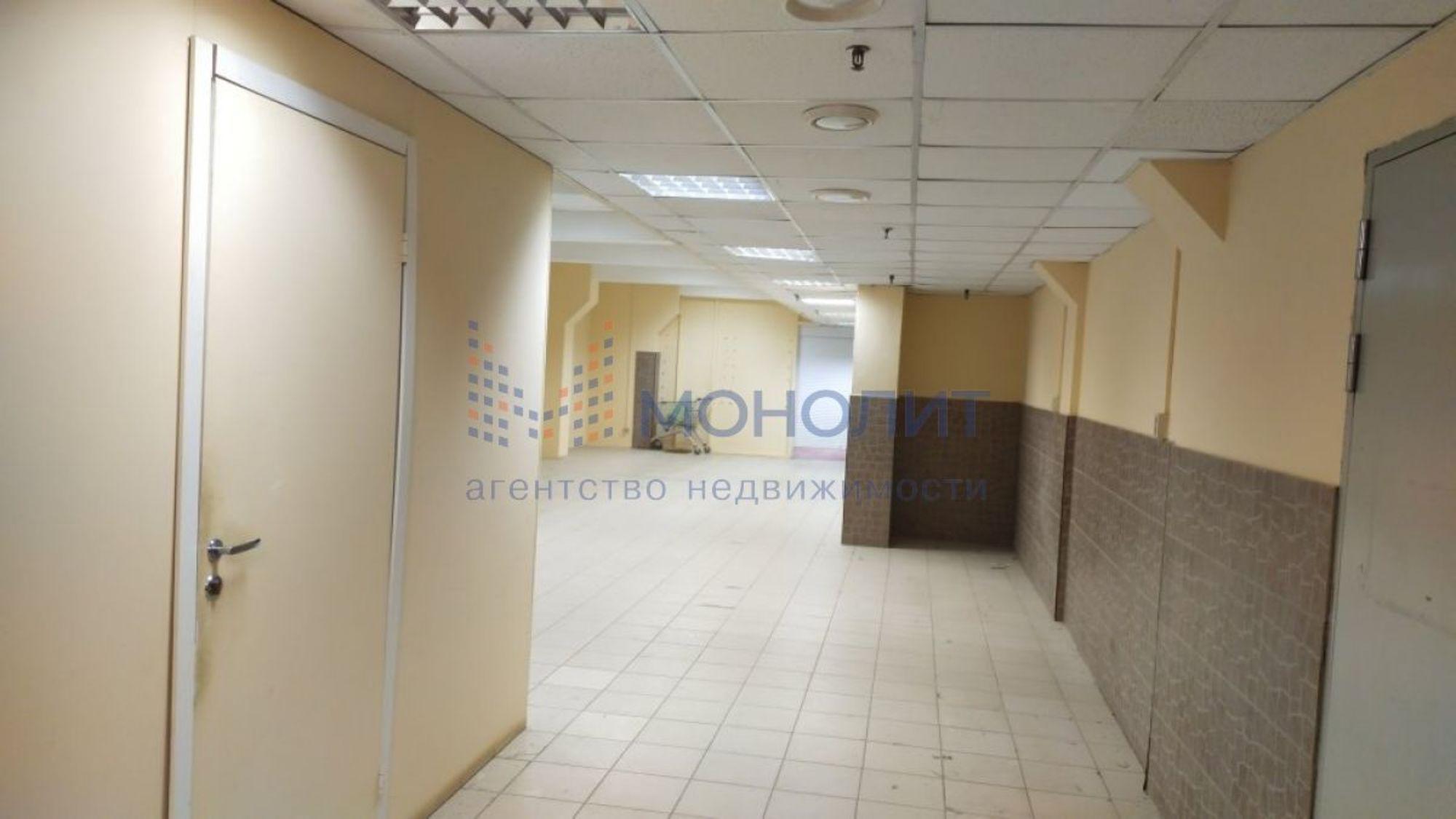 Сдать торговое помещение за 170 000 рублей на имени Маршала Рокоссовского К.К. ул, 17