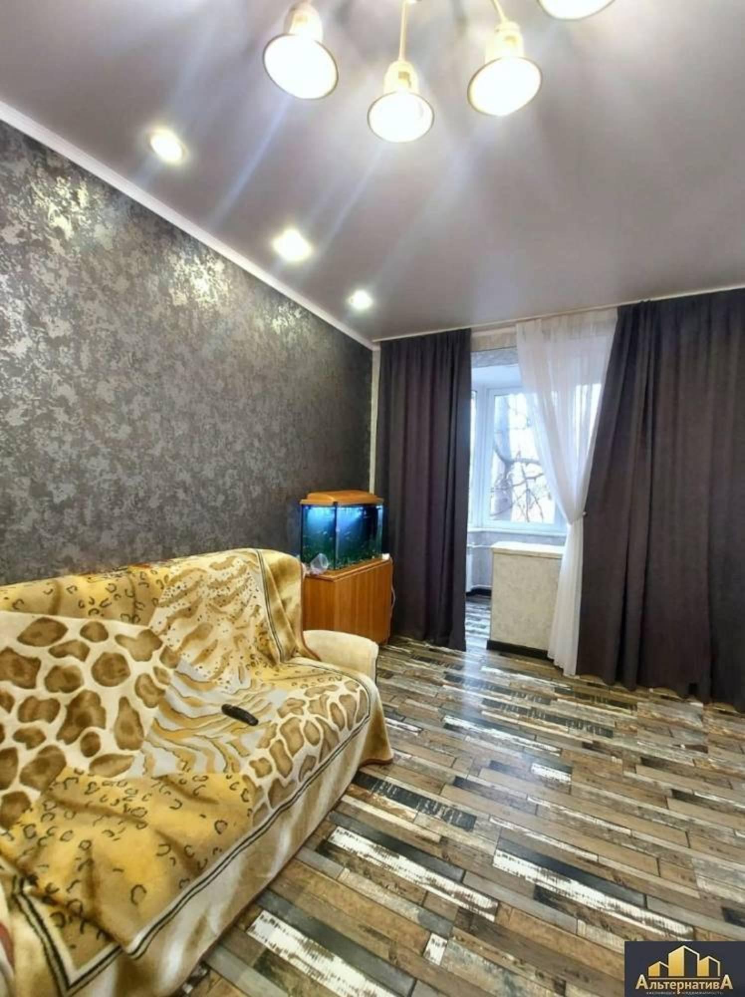 Купить квартиру за 21 000 000 рублей на Гайдара ул.