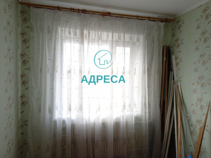 4-комн квартира Ливенская ул, 136