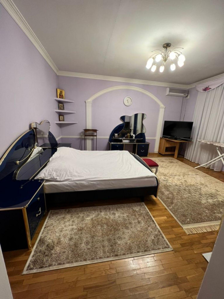 2-комн квартира 295 Стрелковой Дивизии ул, 19к1
