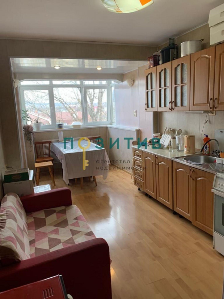 3-комн квартира Нежнова ул, 56к3