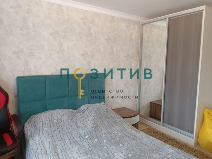 2-комн квартира Новоселов ул