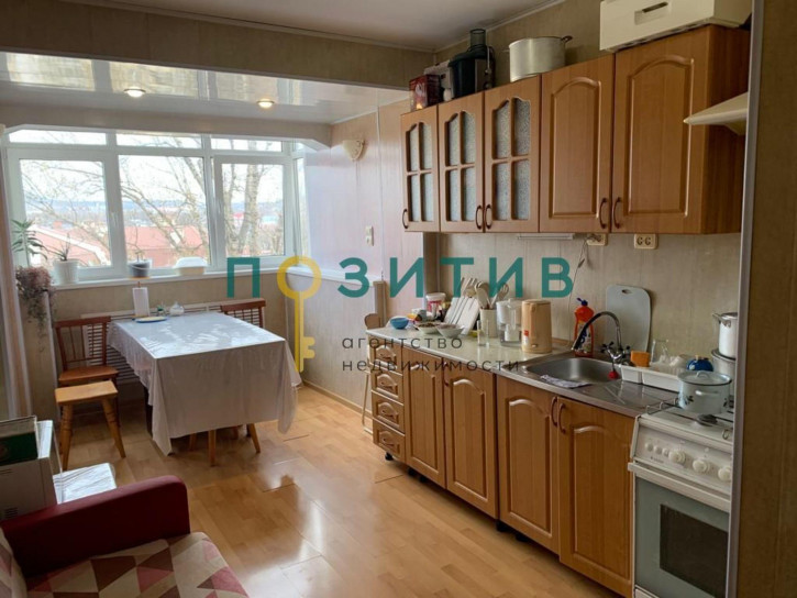 3-комн квартира Нежнова ул, 56к3