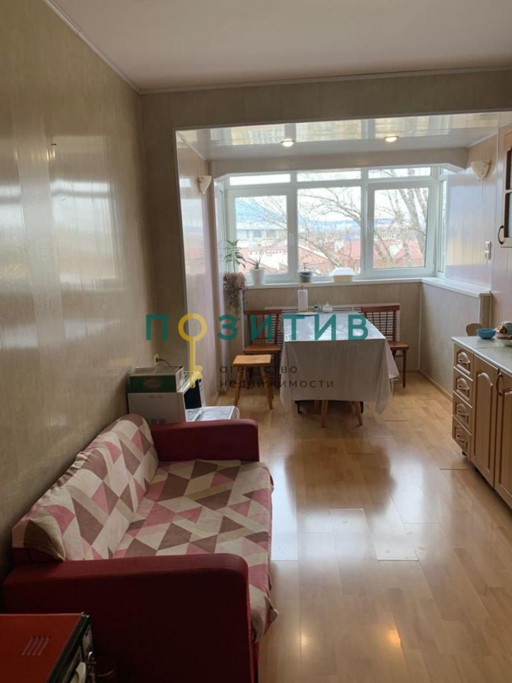 3-комн квартира Нежнова ул, 56к3