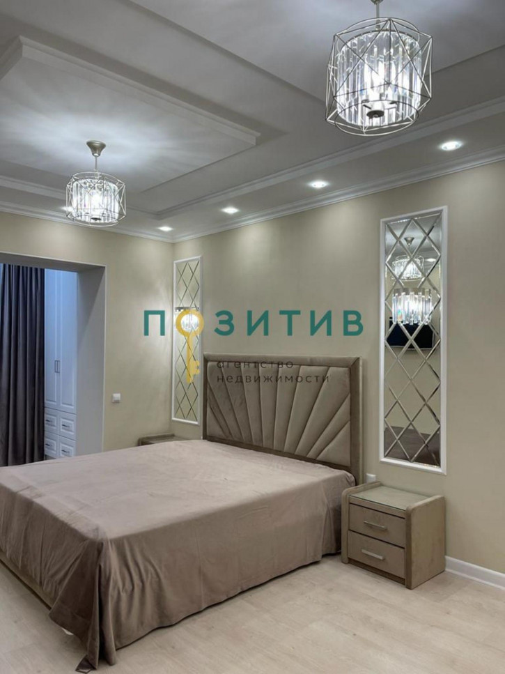 2-комн квартира Новоселов ул