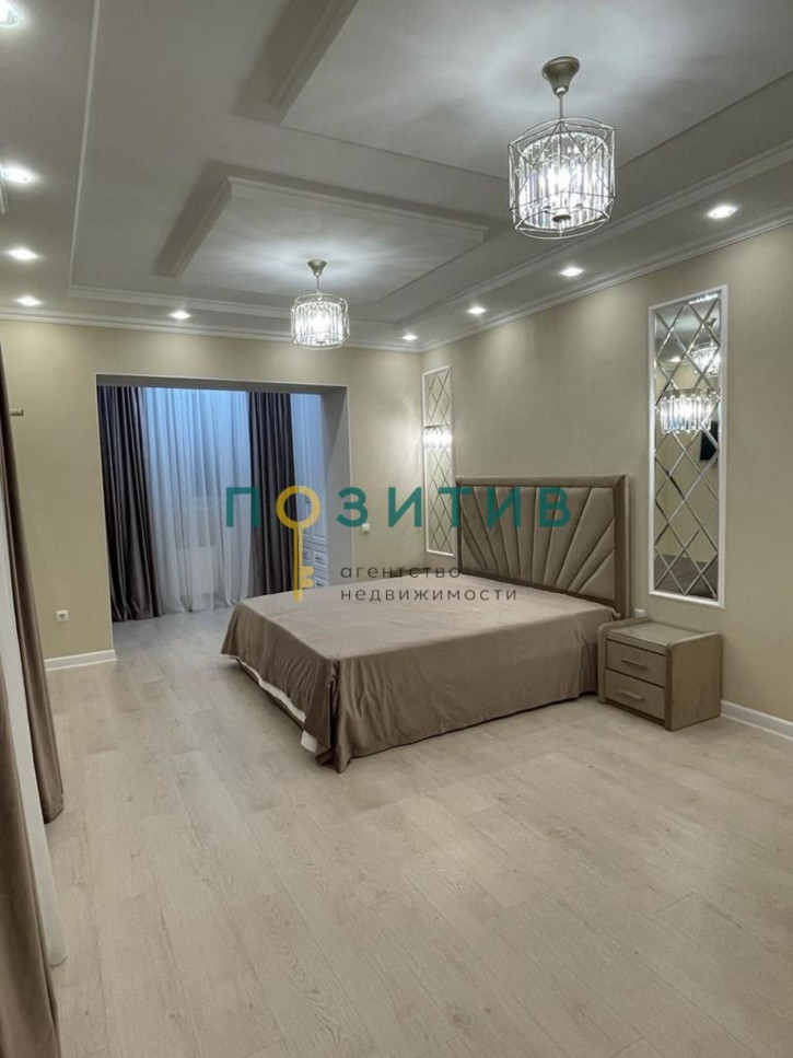 2-комн квартира Новоселов ул