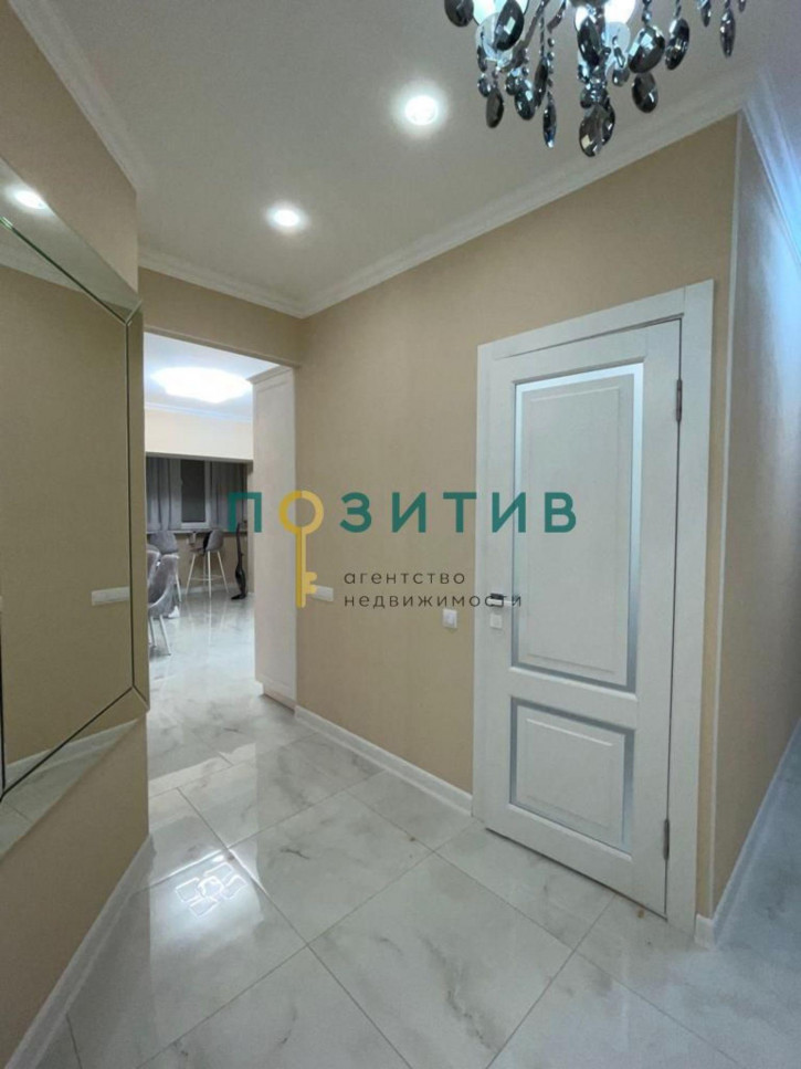 2-комн квартира Новоселов ул