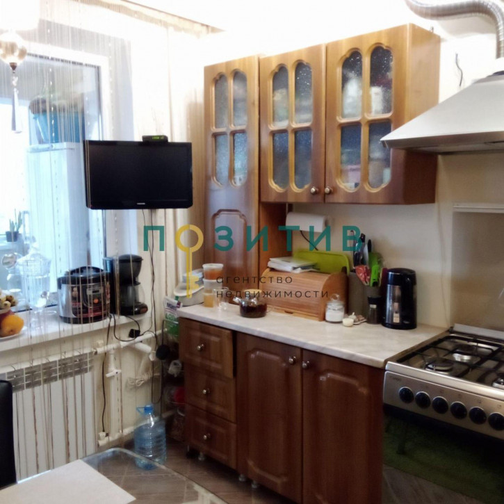 3-комн квартира Ессентукская ул, 36