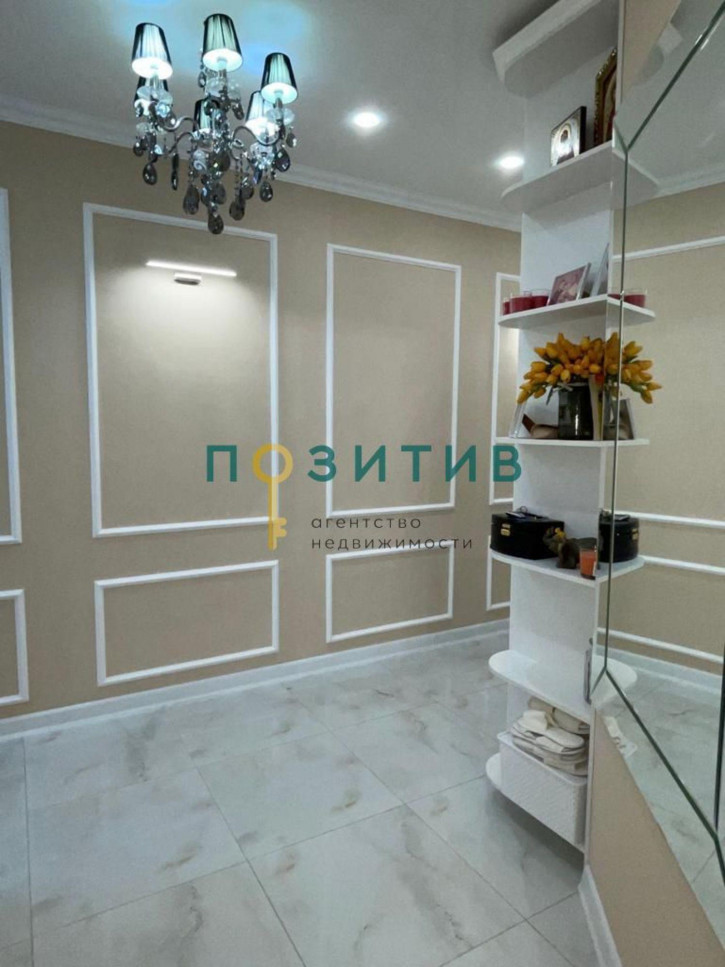 2-комн квартира Новоселов ул