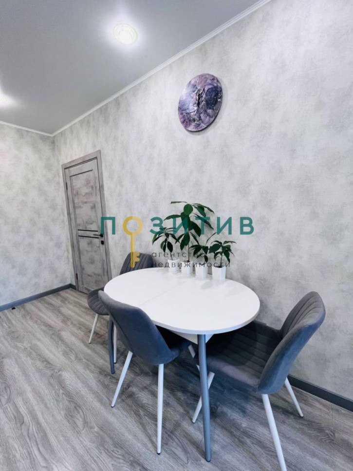 1-комн квартира Кленовая ул, 12