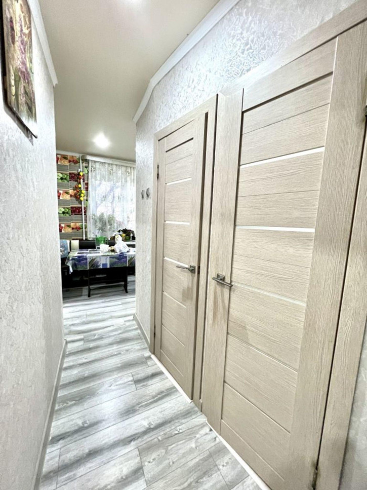 2-комн квартира Долина Роз ул, 6