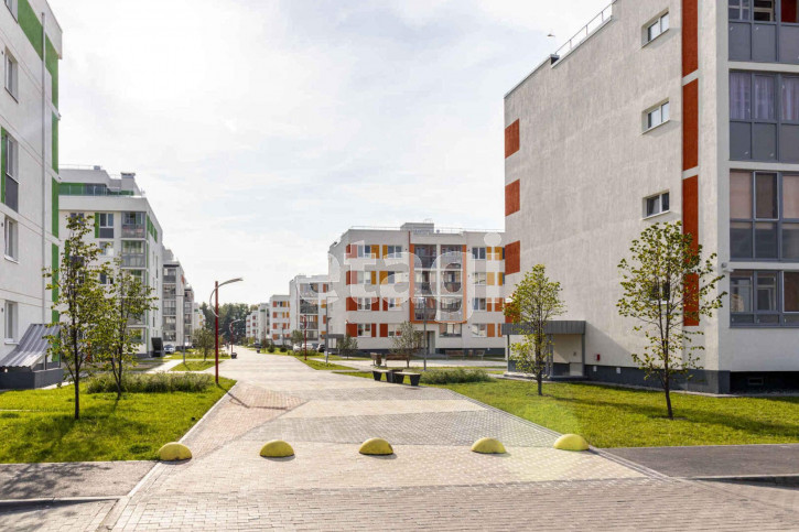 1-комн квартира Владимира Бахарева, 1/1