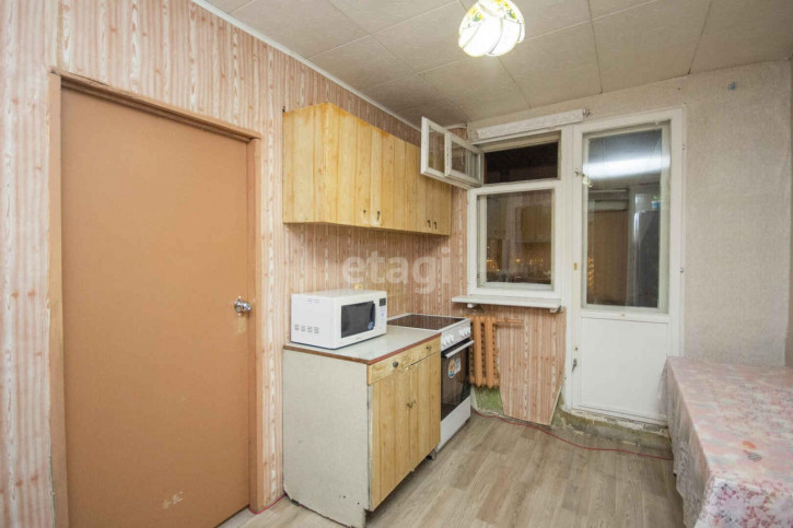 2-комн квартира Республики, 237