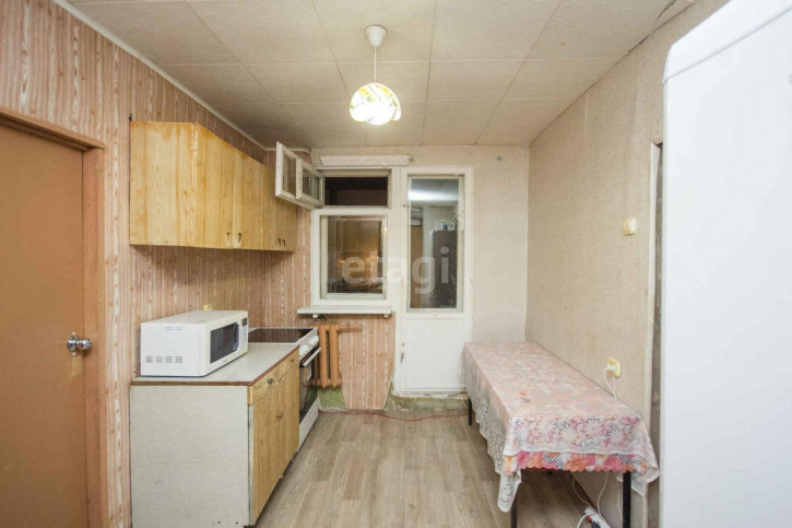 2-комн квартира Республики, 237