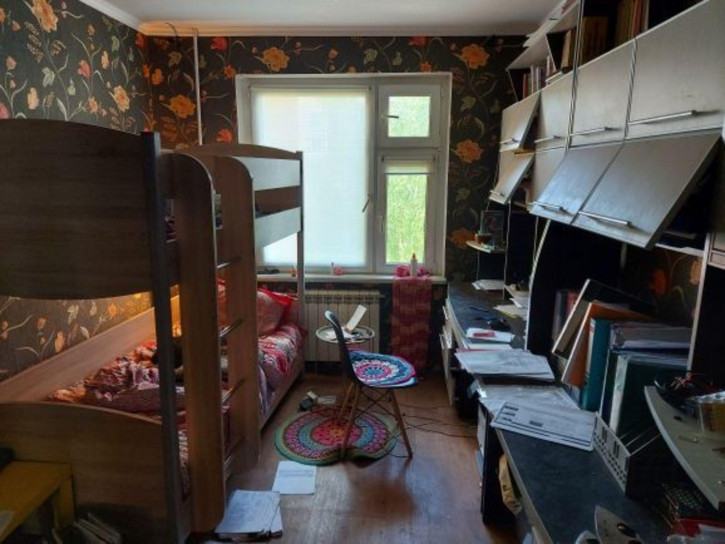 3-комн квартира Керченская ул, 26