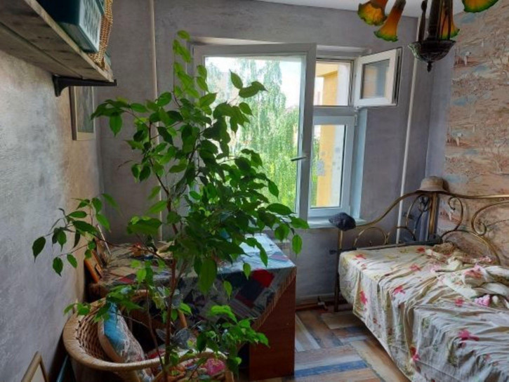 3-комн квартира Керченская ул, 26