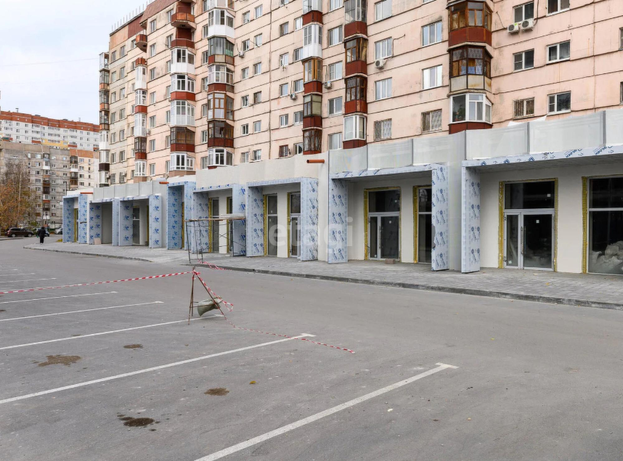 Купить торговое помещение за 11 600 000 рублей на Муравленко 9