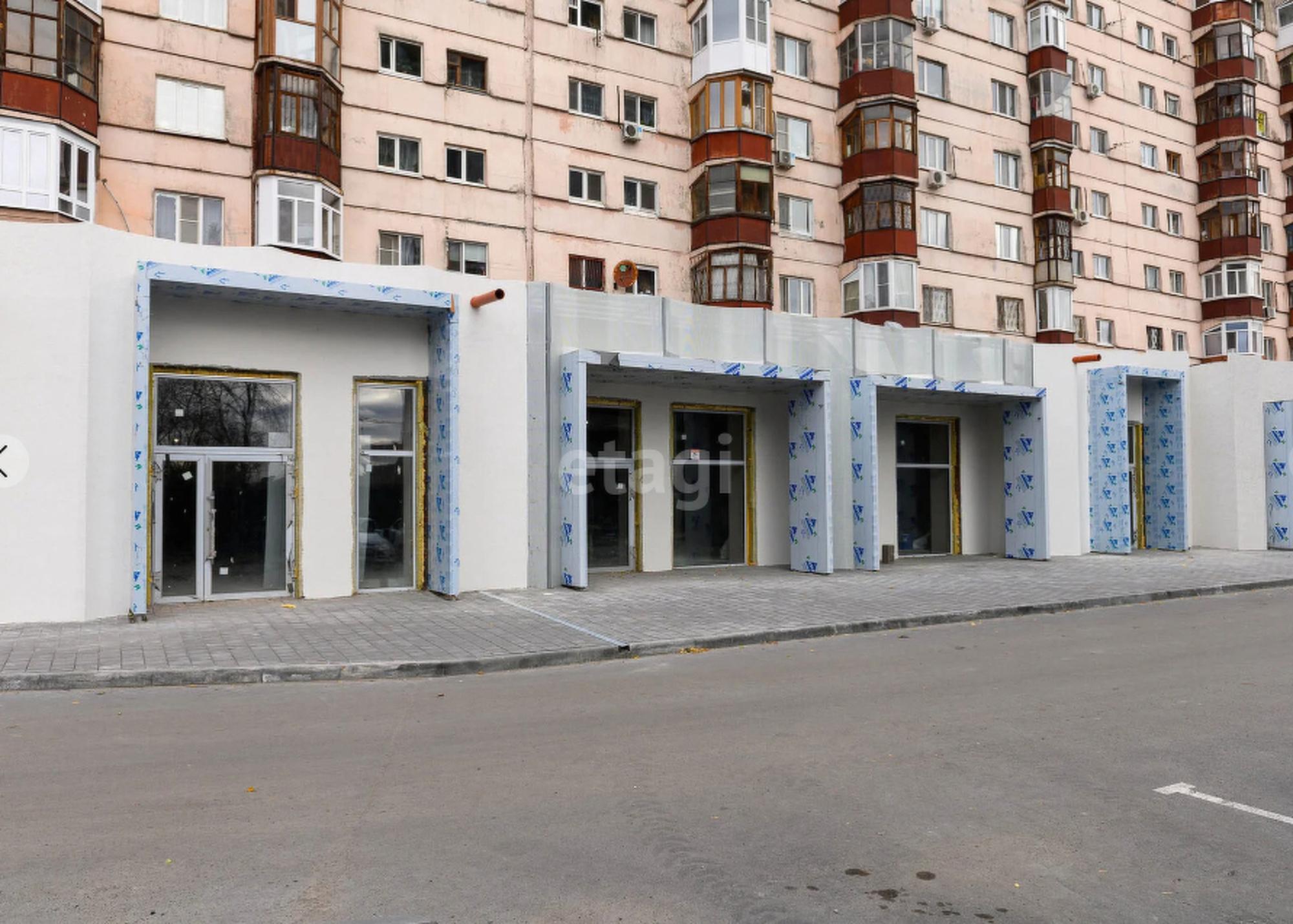 Купить торговое помещение за 11 000 000 рублей на Муравленко 9