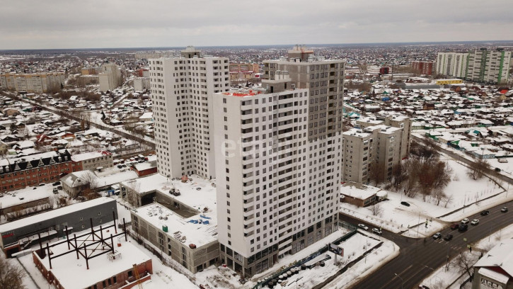 1-комн квартира Менжинского, 60