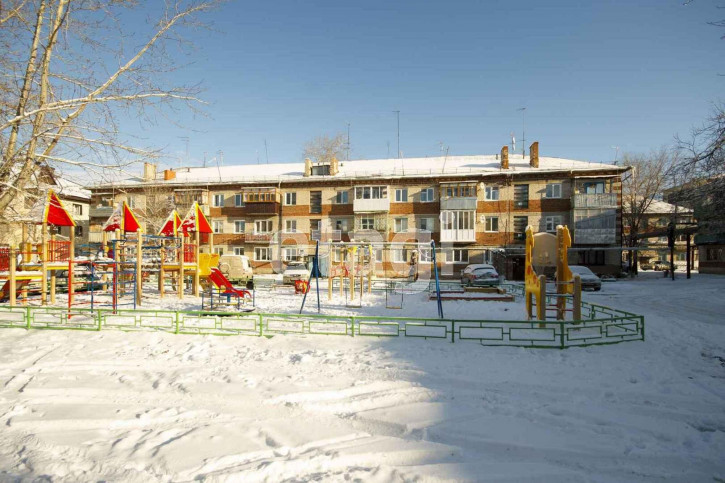 2-комн квартира Островского, 2