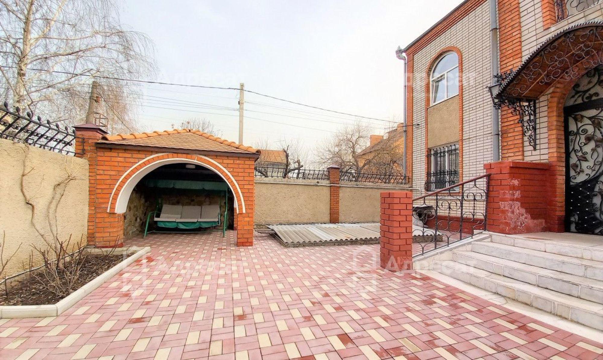Купить дачу, дом, коттедж за 19 500 000 рублей на ул. Сульская