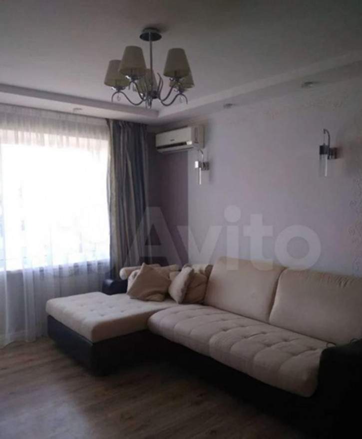 3-комн квартира авиагородок улица, 101