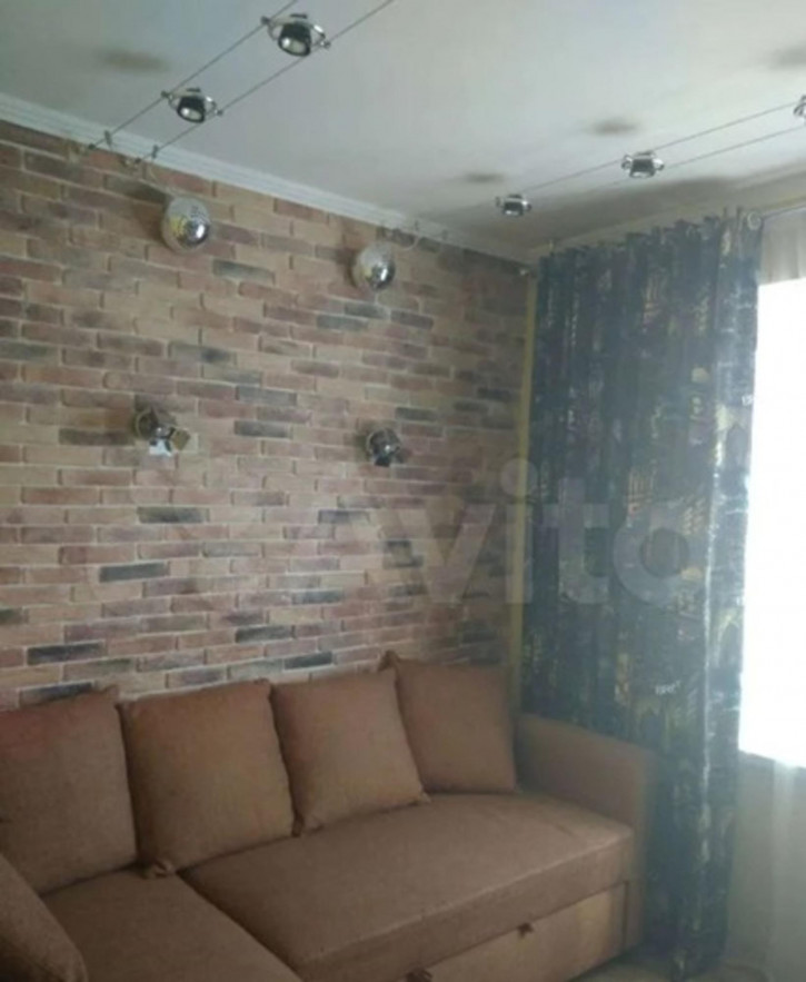 3-комн квартира авиагородок улица, 101