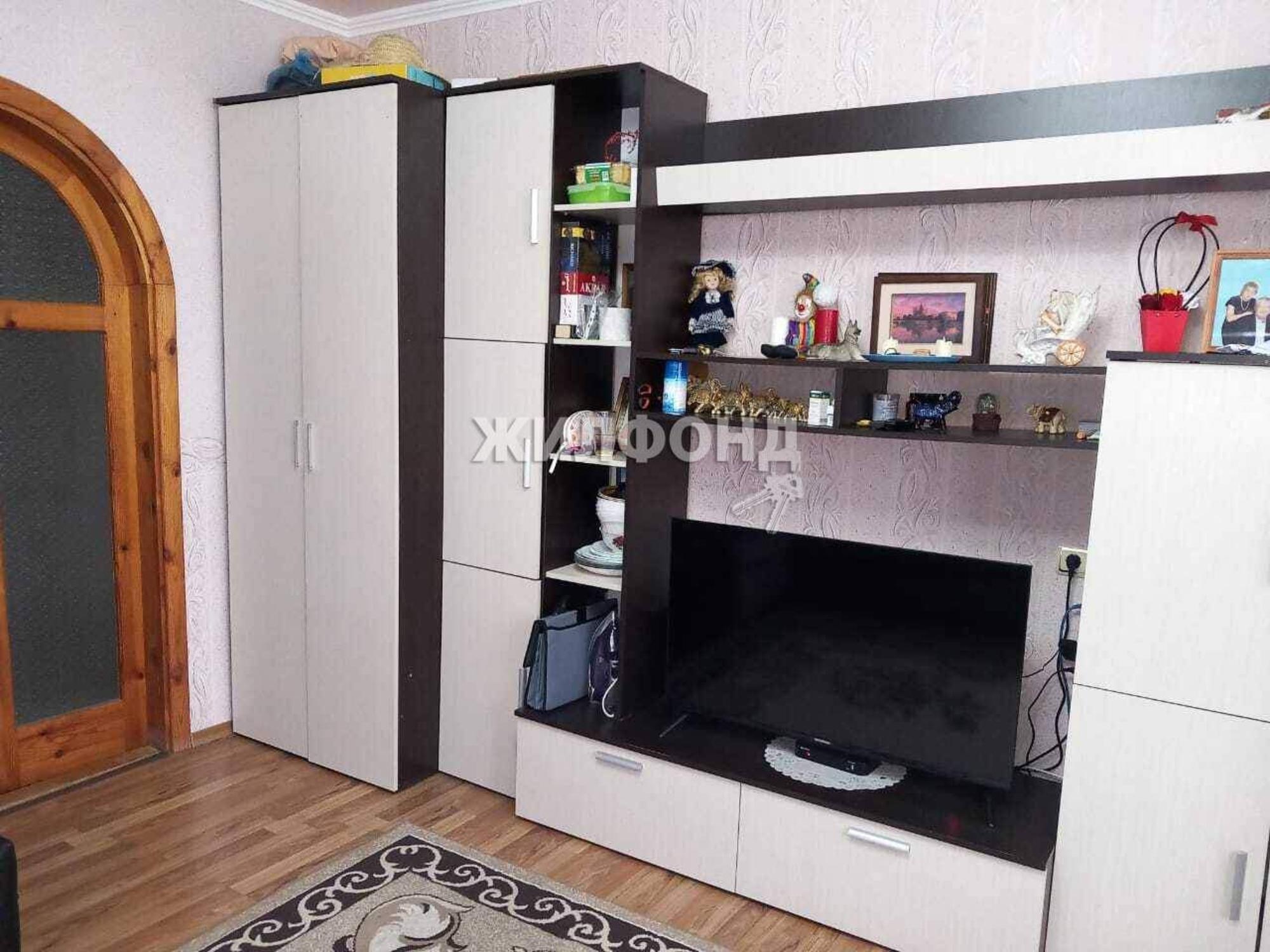 Купить дачу, дом, коттедж за 6 200 000 рублей на Молодежная улица