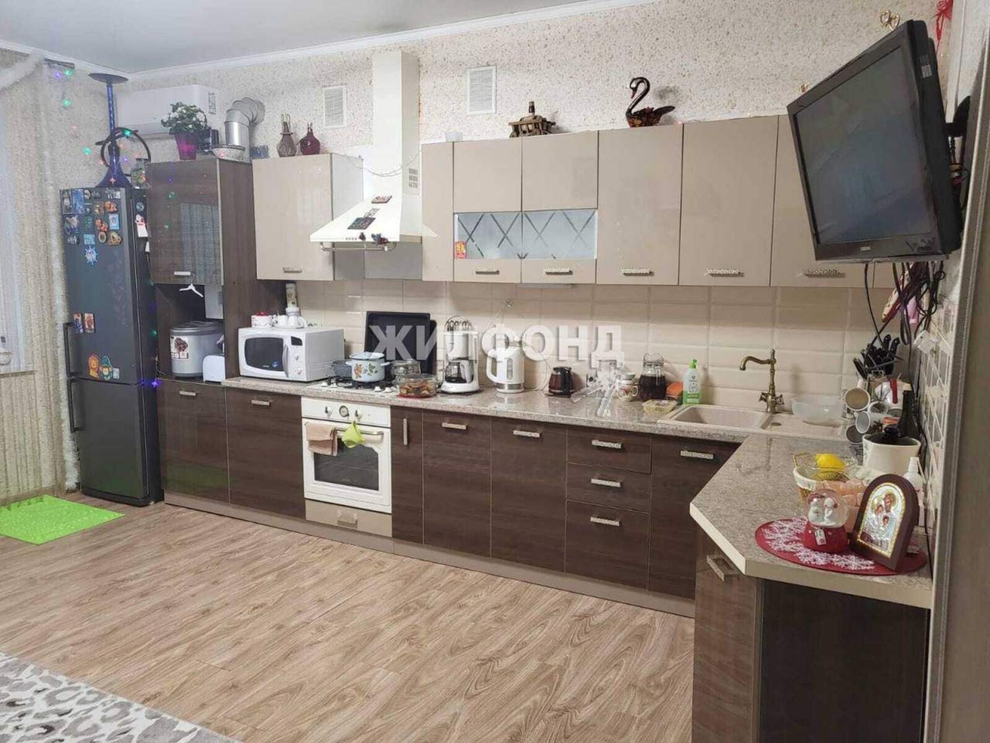 Купить дачу, дом, коттедж за 9 100 000 рублей на Курганная улица