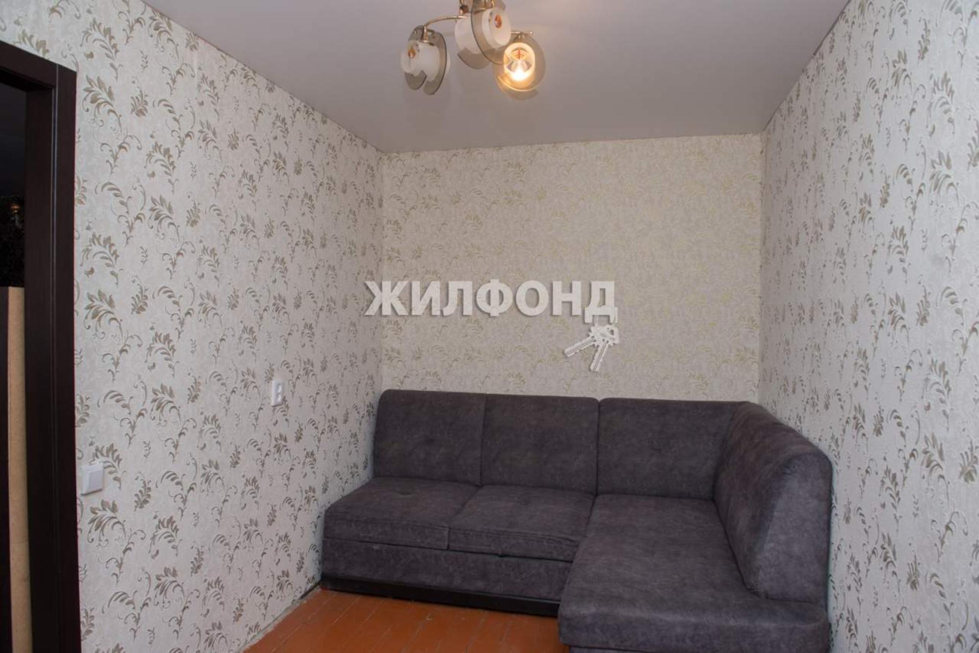 Купить квартиру за 3 300 000 рублей на Льнокомбинат улица, д.15в