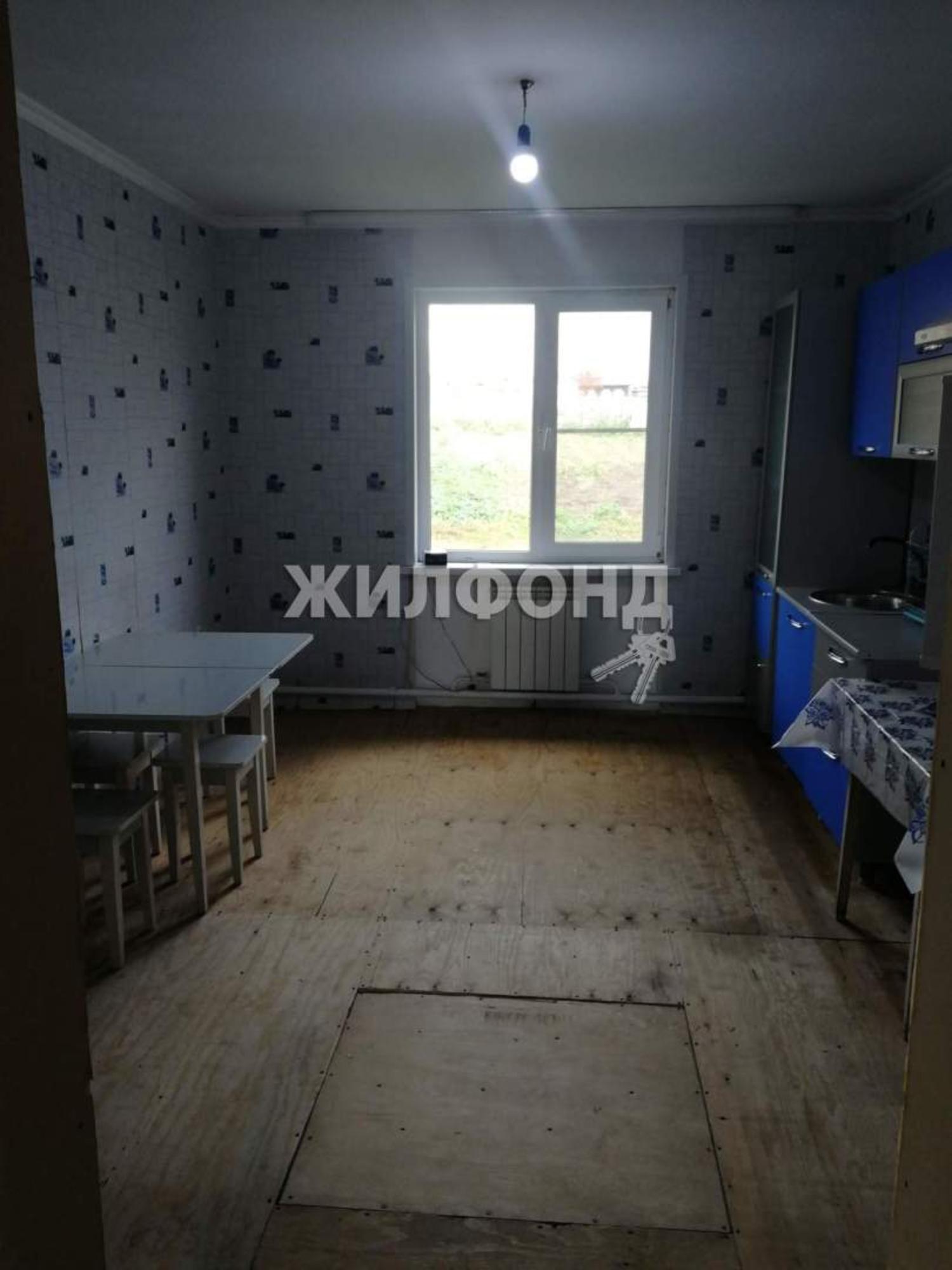 Купить дачу, дом, коттедж за 2 700 000 рублей на Школьная улица