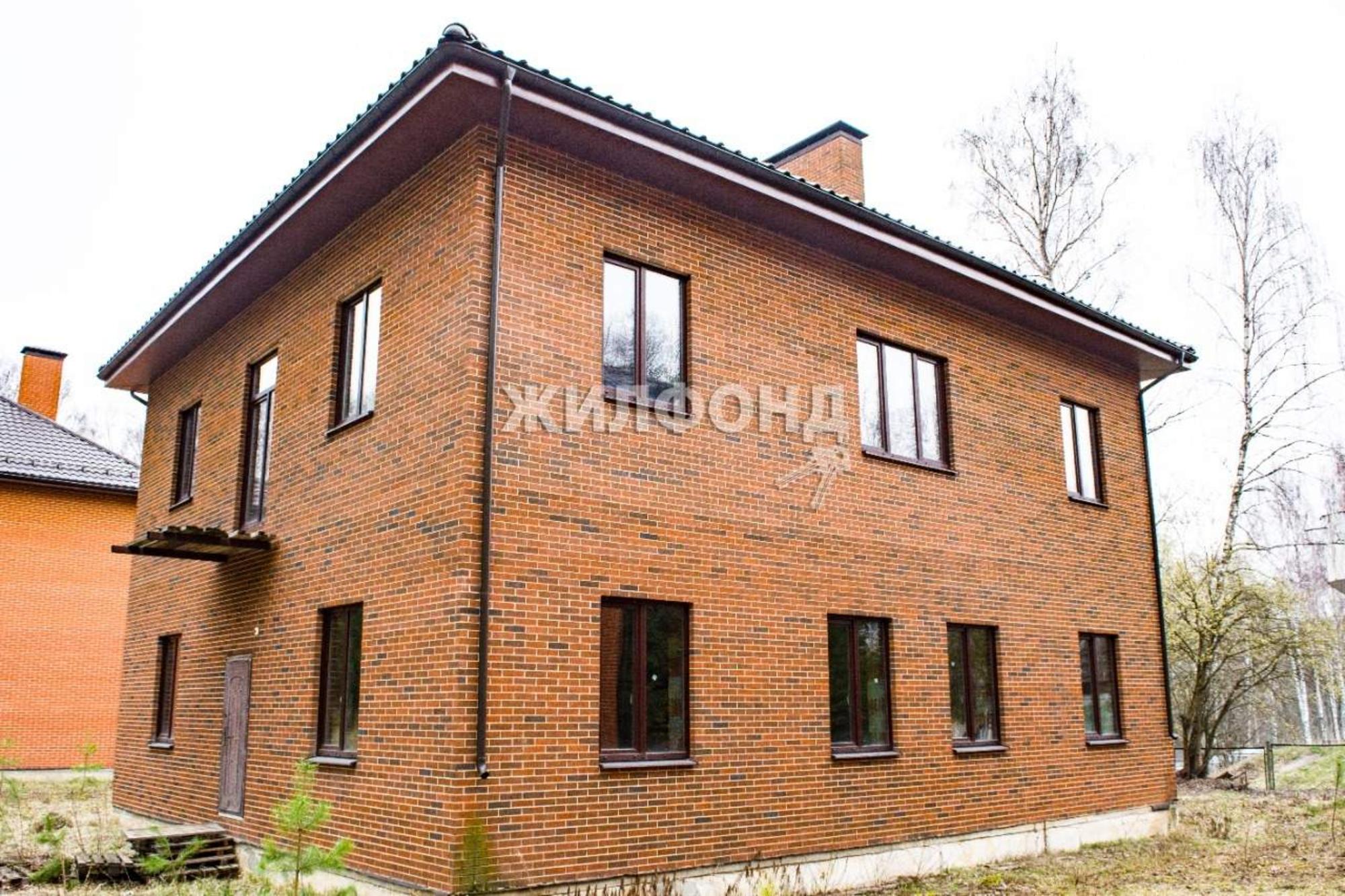 Купить дачу, дом, коттедж за 25 000 000 рублей на поселок Зелёный Шум