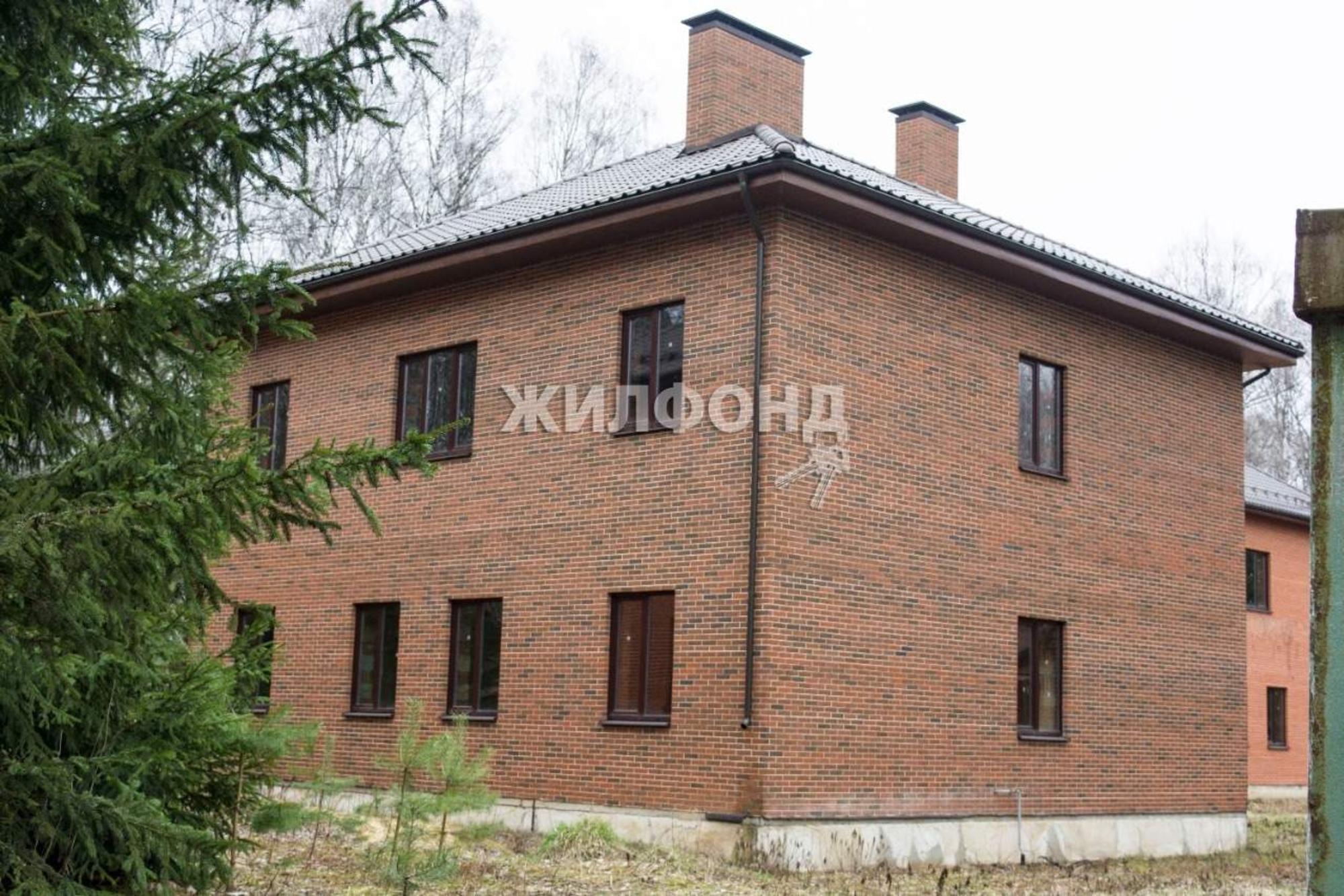 Купить дачу, дом, коттедж за 25 000 000 рублей на поселок Зелёный Шум