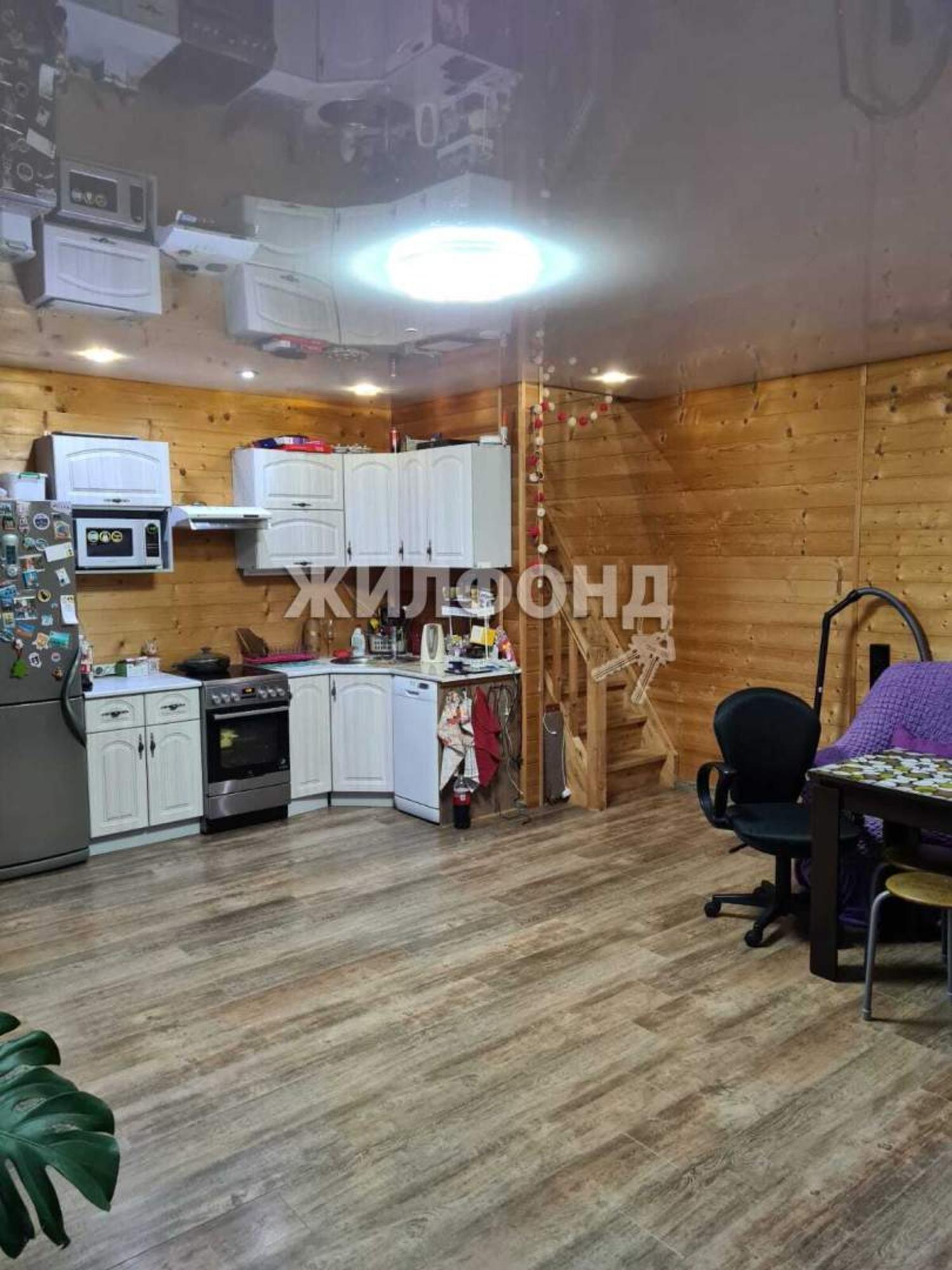 Купить дачу, дом, коттедж за 8 000 000 рублей на Беринга улица