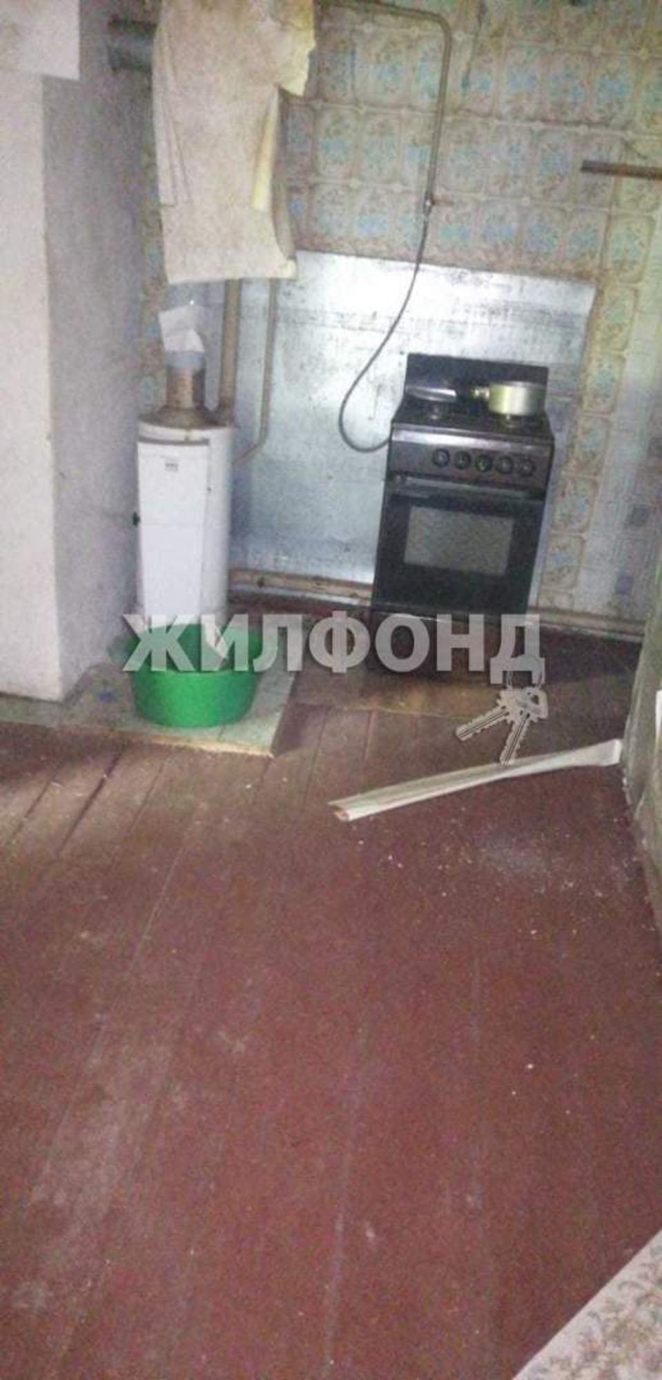 Купить дачу, дом, коттедж за 500 000 рублей на Луговая улица