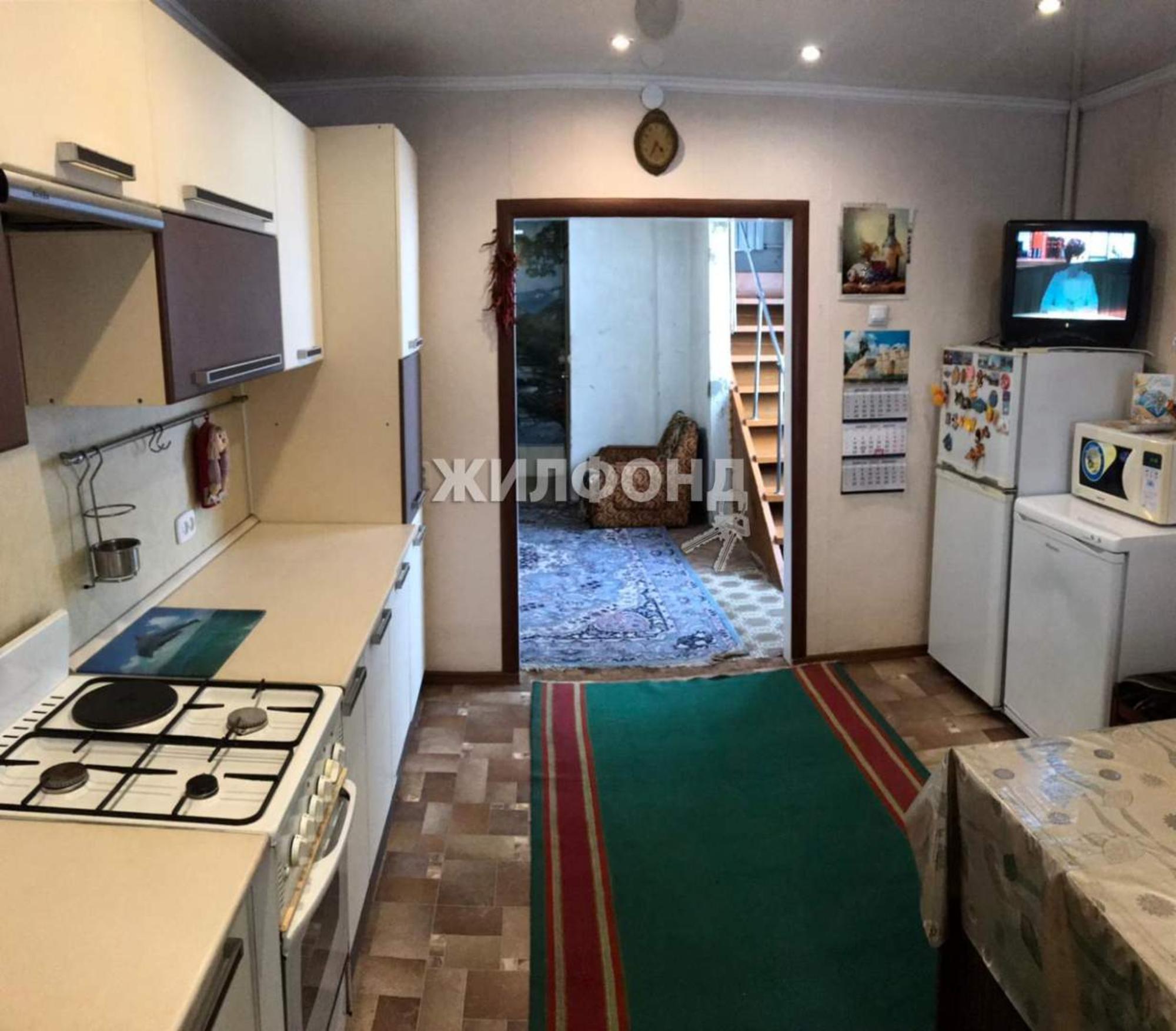 Купить дачу, дом, коттедж за 2 700 000 рублей на Восточная улица