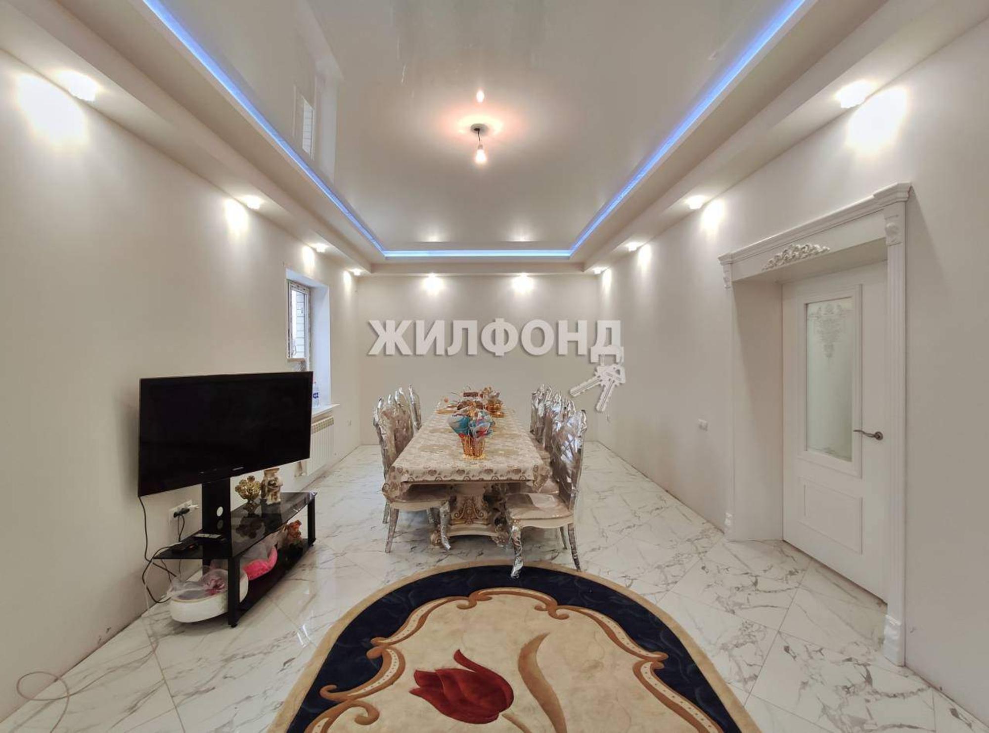 Купить дачу, дом, коттедж за 19 300 000 рублей на Нагорная улица