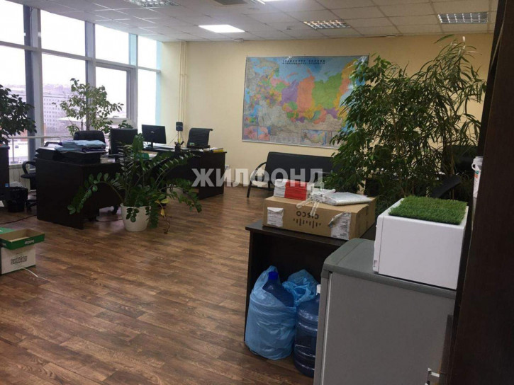 6-комн квартира Маерчака улица, д.16