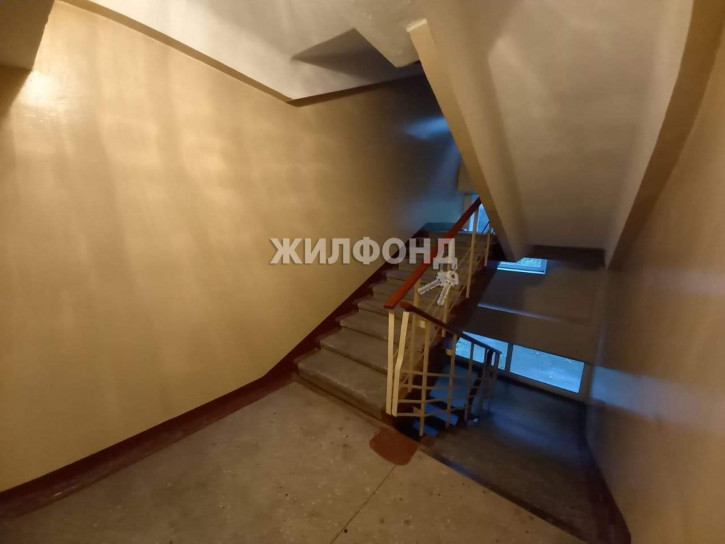 2-комн квартира Ленинская улица, д.8