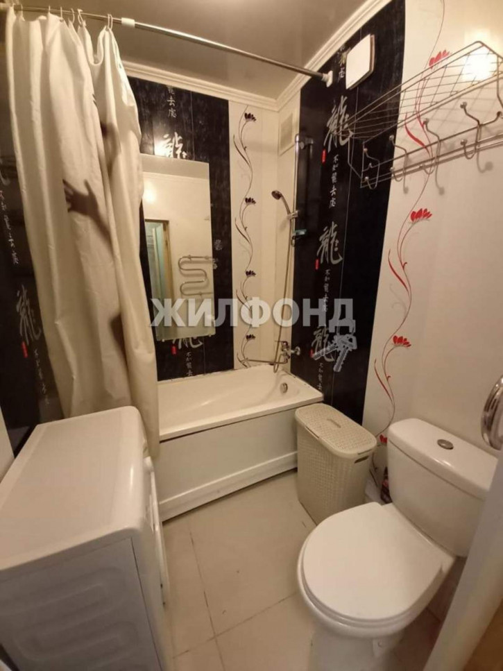 2-комн квартира Космонавтов улица, д.55