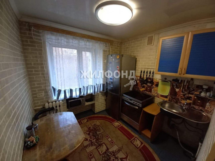 2-комн квартира Космонавтов улица, д.55