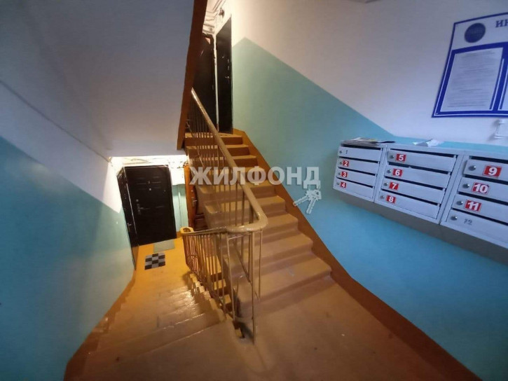 2-комн квартира Космонавтов улица, д.55