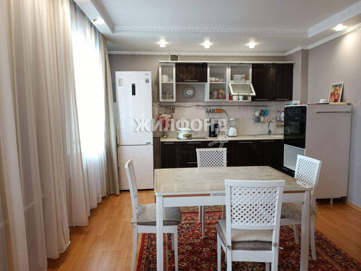 5-комн квартира Ленина улица, д.62