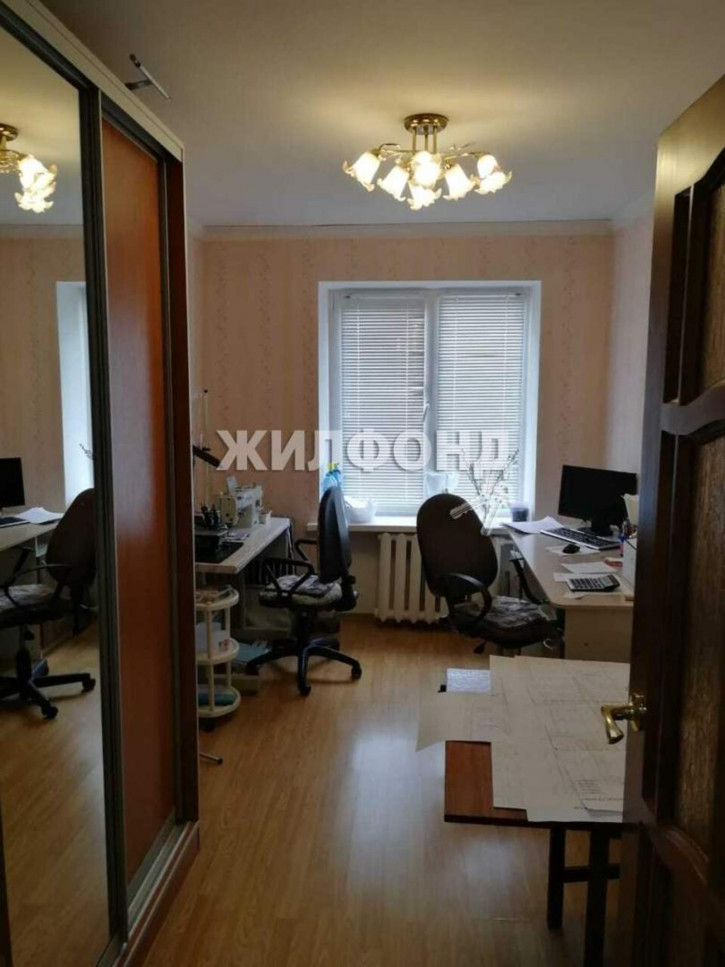 3-комн квартира Кочубея улица, д.7