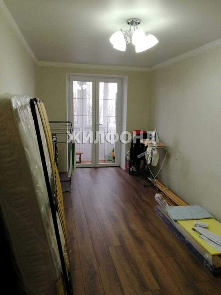 3-комн квартира Кочубея улица, д.7